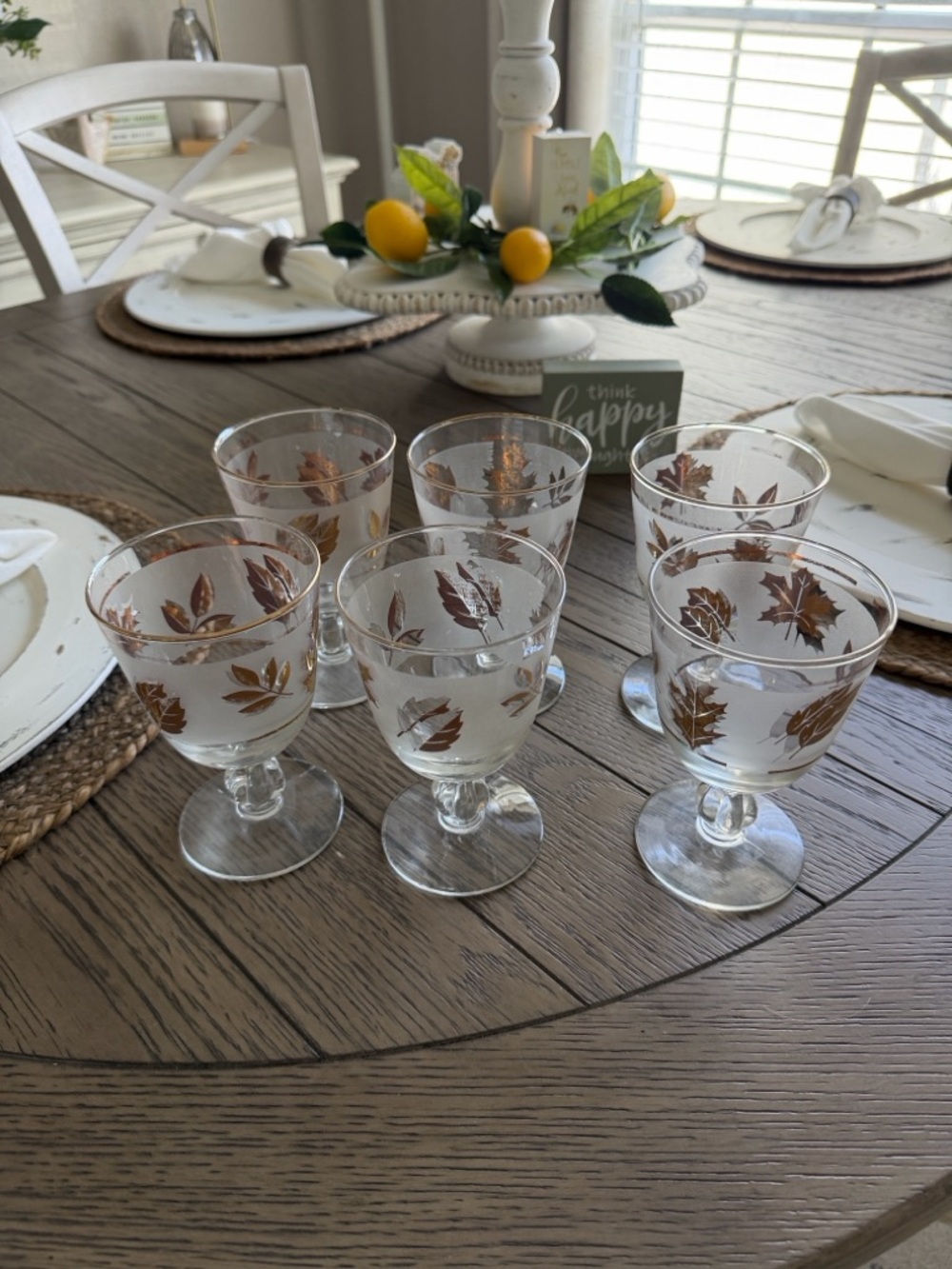 Vintage Leaf-Accent Glass Goblets - Set of 6 (Gold Leaf)